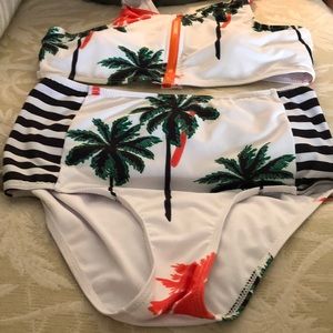 Blooming Jelly 2PC Swimsuit